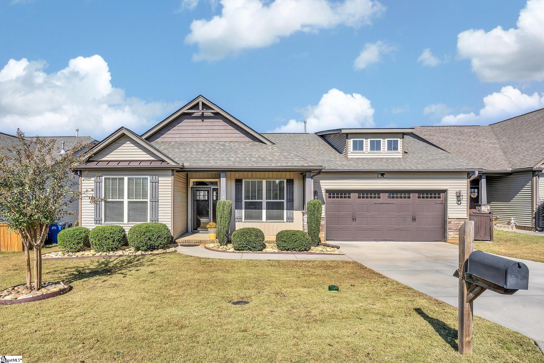 214 Downs Road Greenville, SC 29617 - Photo 1 of 19