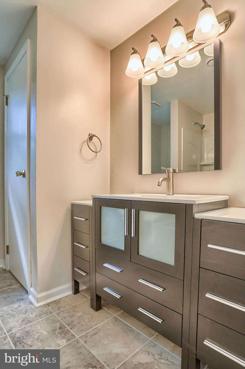 1703 Cape May Road Essex, MD 21221 - Photo 14 of 30 Bath