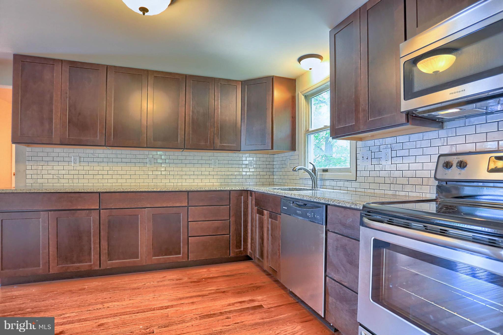 1703 Cape May Road Essex, MD 21221 - Photo 3 of 30 Kitchen