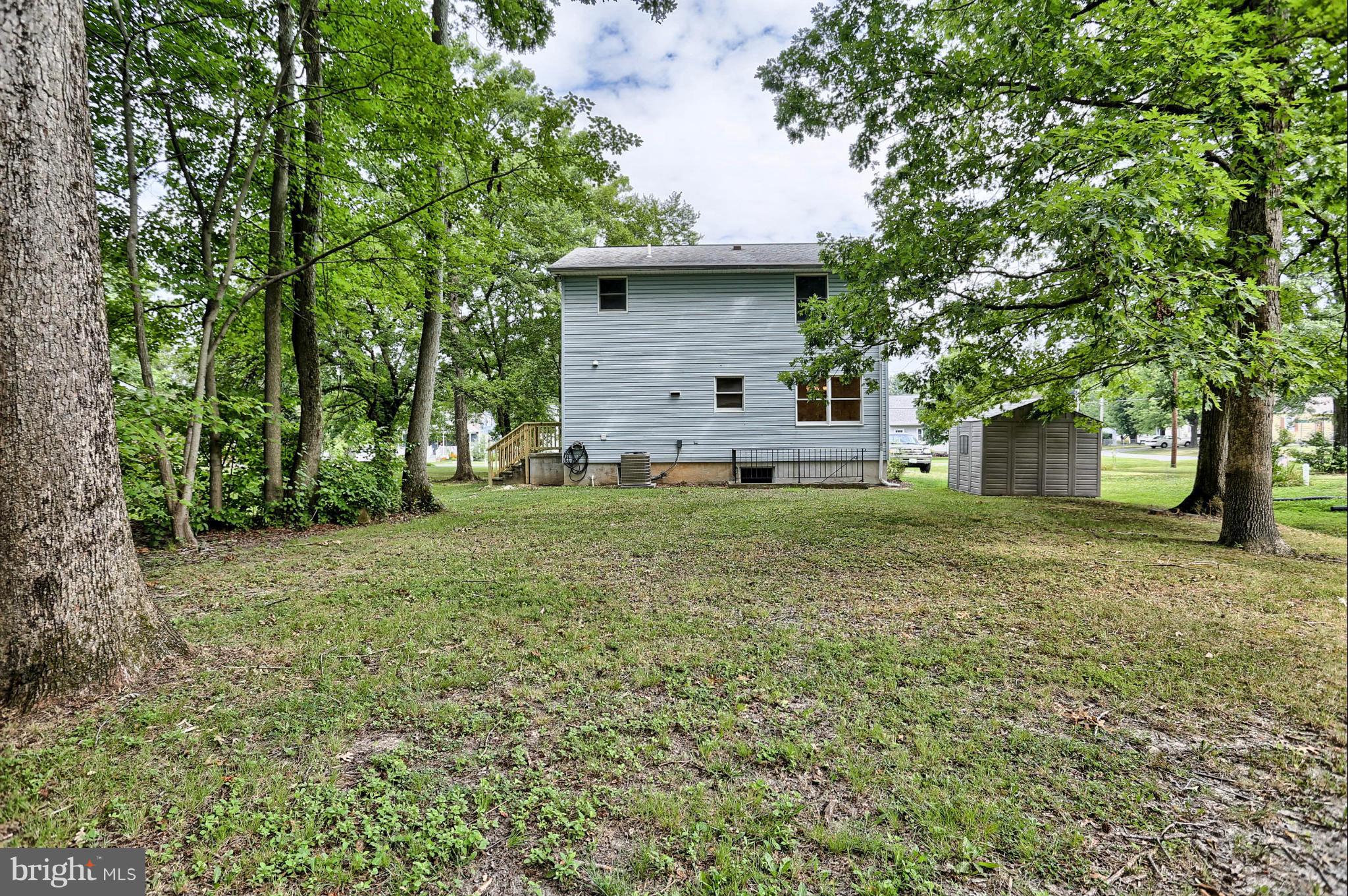 1703 Cape May Road Essex, MD 21221 - Photo 28 of 30 Exterior (Rear)