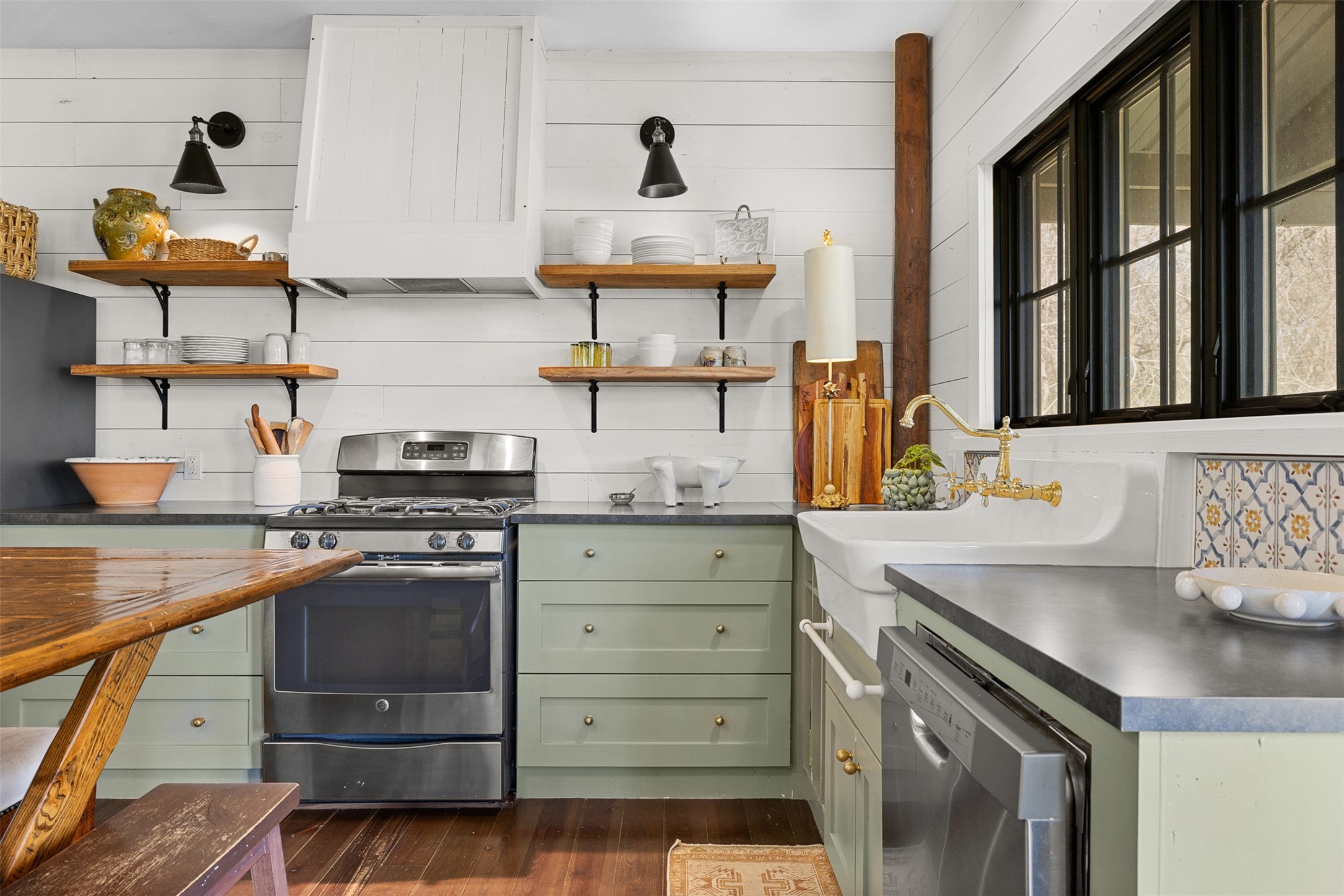 15294 Lake Road Bellville, TX 77418 - Photo 17 of 50