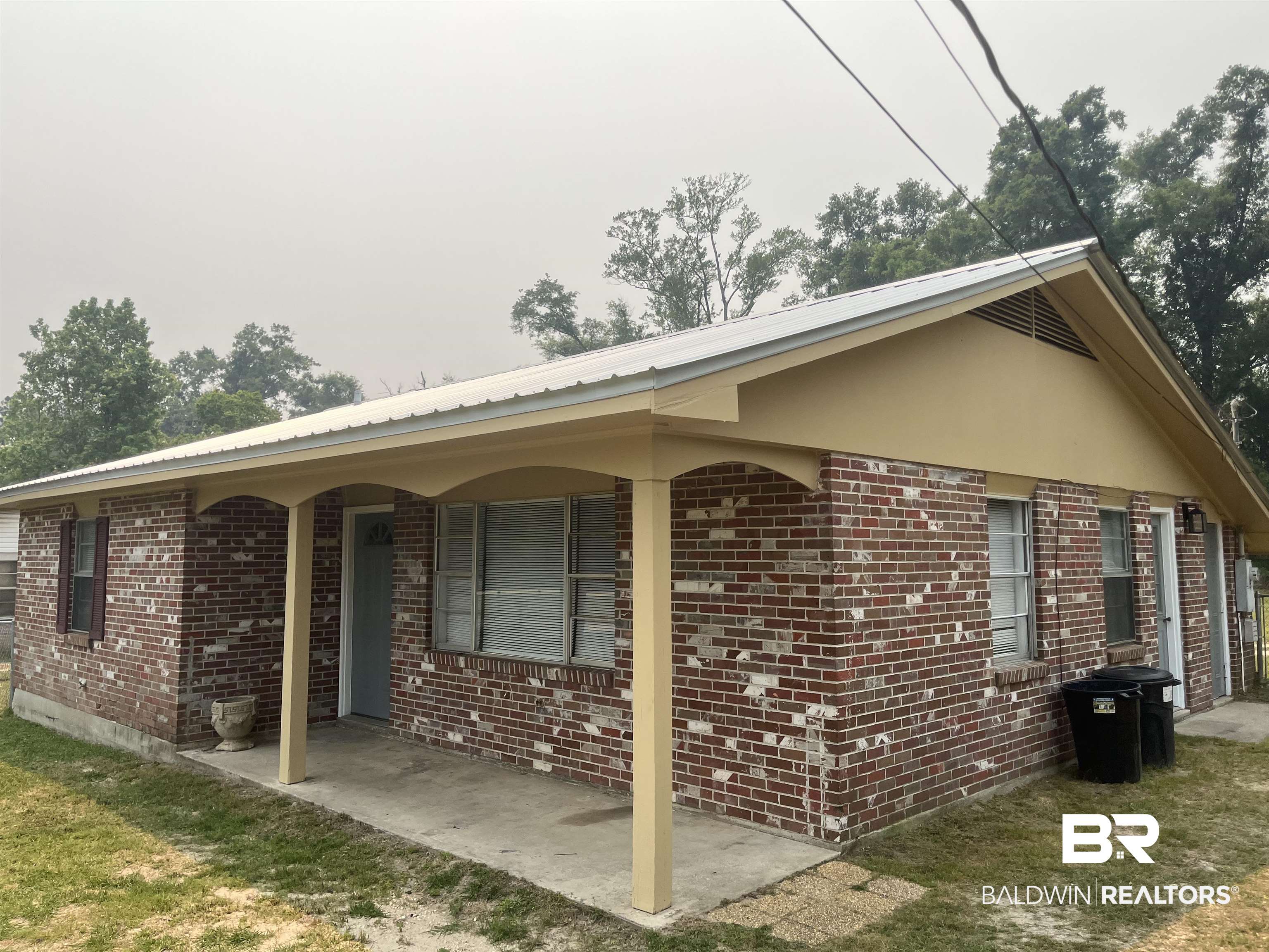 106 Curran Circle Brewton, AL 36426 - Photo 2 of 12