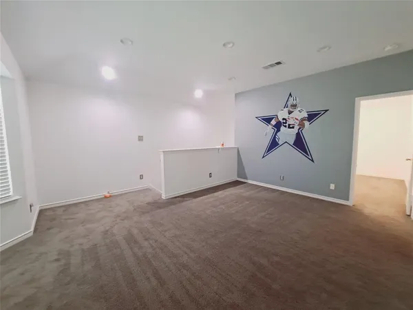 $2,700 | 1534 Chapman Drive, Lancaster, TX 75134