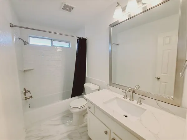 $2,700 | 1534 Chapman Drive, Lancaster, TX 75134