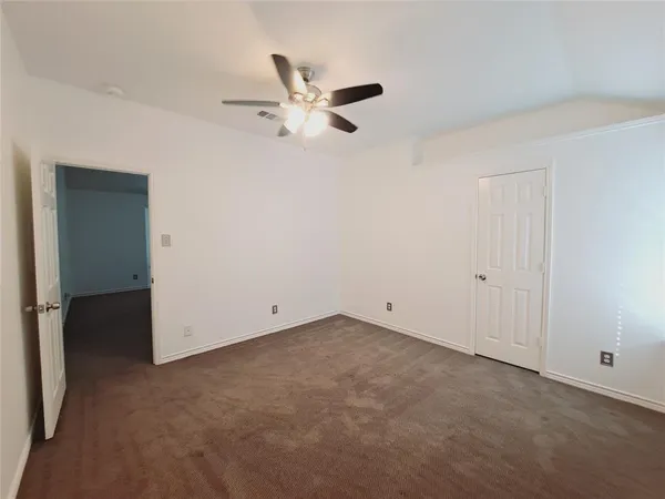 $2,700 | 1534 Chapman Drive, Lancaster, TX 75134