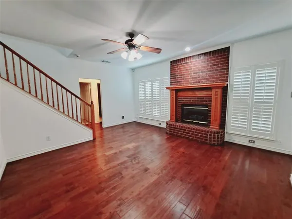 $2,700 | 1534 Chapman Drive, Lancaster, TX 75134