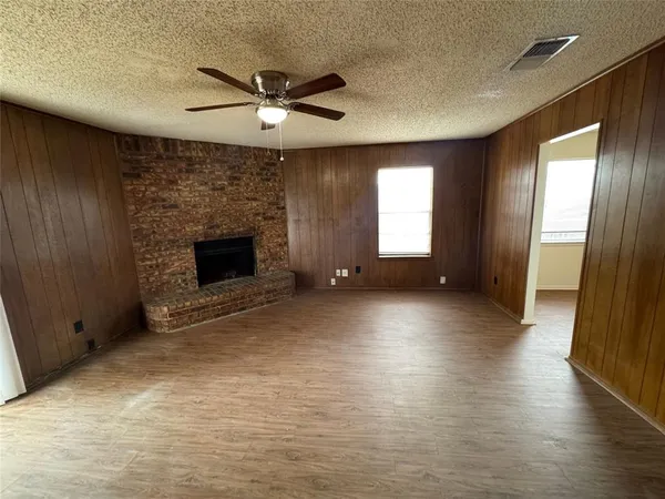 $1,900 | 5604 Macgregor Drive, Haltom City, TX 76148