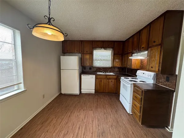 $1,900 | 5604 Macgregor Drive, Haltom City, TX 76148