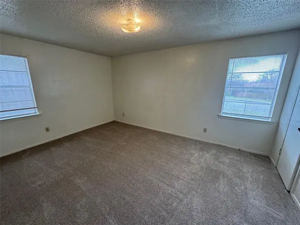 $1,900 | 5604 Macgregor Drive, Haltom City, TX 76148