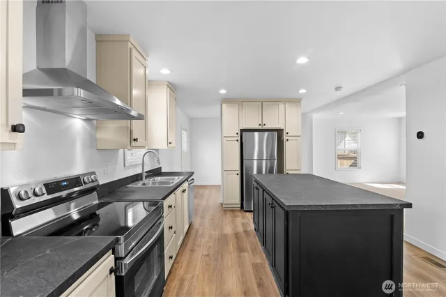 $389,000 | 1251 South Dewey Drive, Coupeville, WA 98239