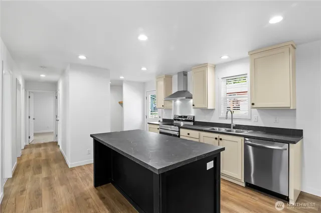 $389,000 | 1251 South Dewey Drive, Coupeville, WA 98239