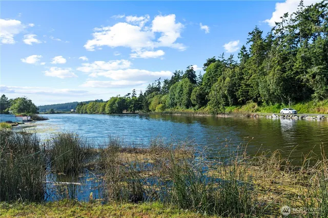 $389,000 | 1251 South Dewey Drive, Coupeville, WA 98239