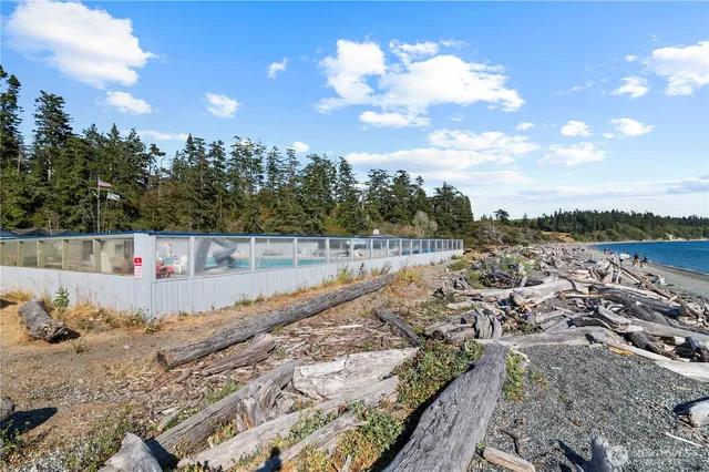 $389,000 | 1251 South Dewey Drive, Coupeville, WA 98239