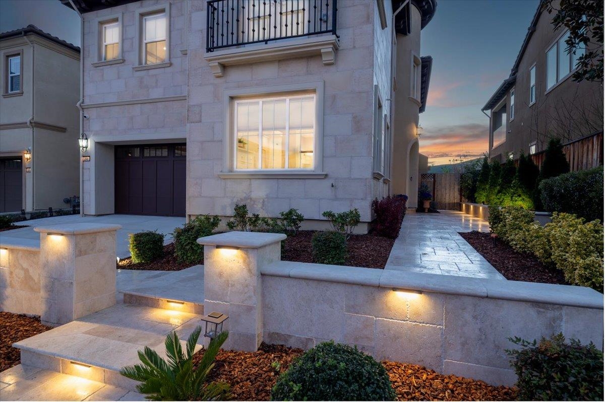 249 Zinnia Court San Ramon, CA 94582 - Photo 4 of 60