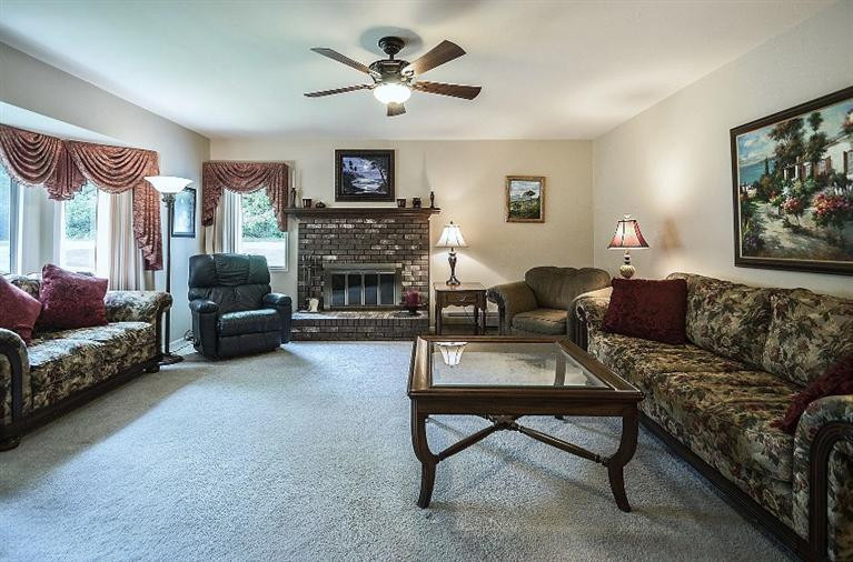 3432 Beaumont Road Ann Arbor, MI 48105 - Photo 3 of 37 Photo 3