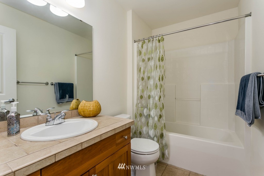 592 Alpine Ridge Place Northwest Issaquah, WA 98027 - Photo 22 of 25