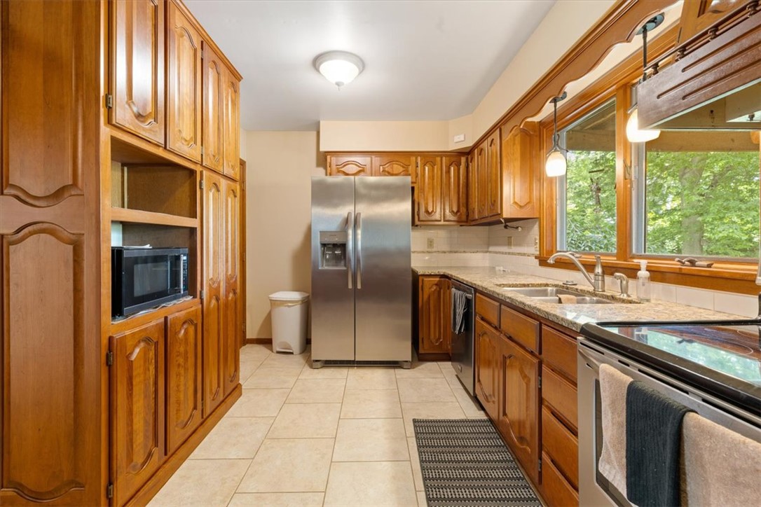 9305 Wildcat Road Tipp City, OH 45371 - Photo 12 of 68