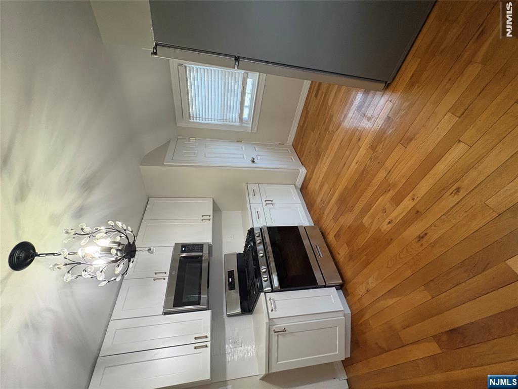 80 Carlton Avenue East Rutherford, NJ 07073 - Photo 6 of 23