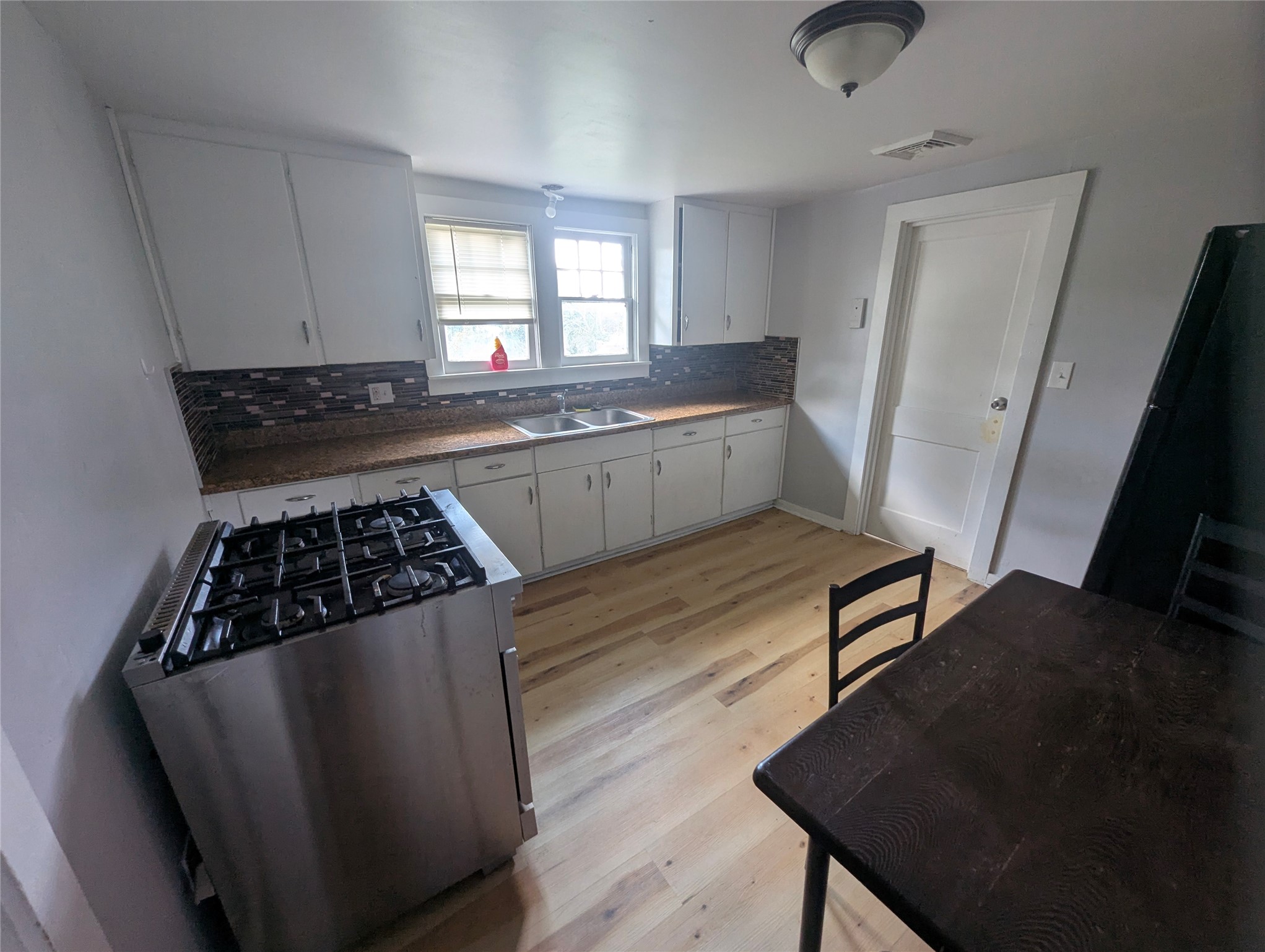 49 Hooper Road Endicott, NY 13760 - Photo 10 of 23 Gallery Image 10
