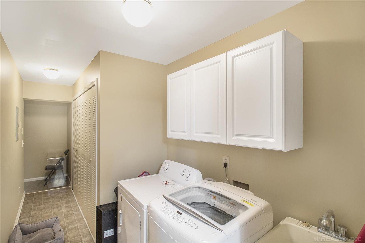 45979 Rhodes Drive Macomb, MI 48044 - Photo 14 of 15