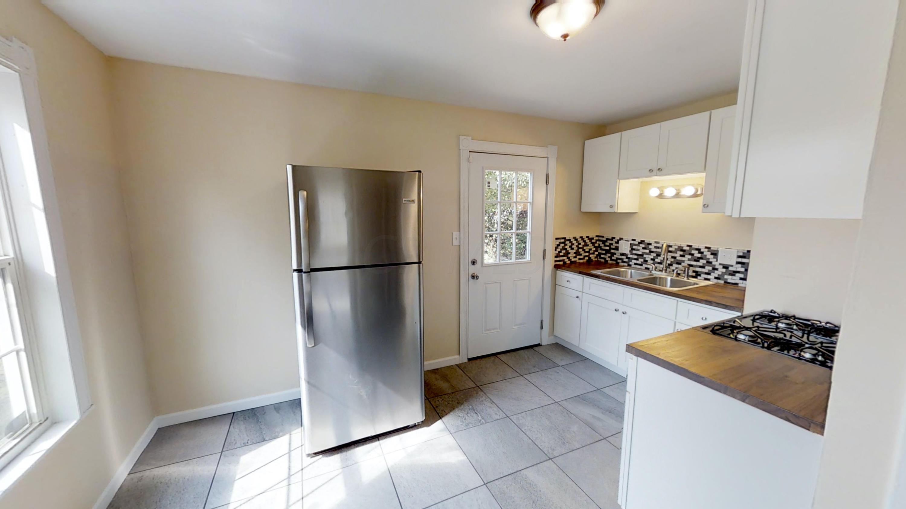 2239 Howey Road Columbus, OH 43211 - Photo 4 of 23 Gallery Image 4