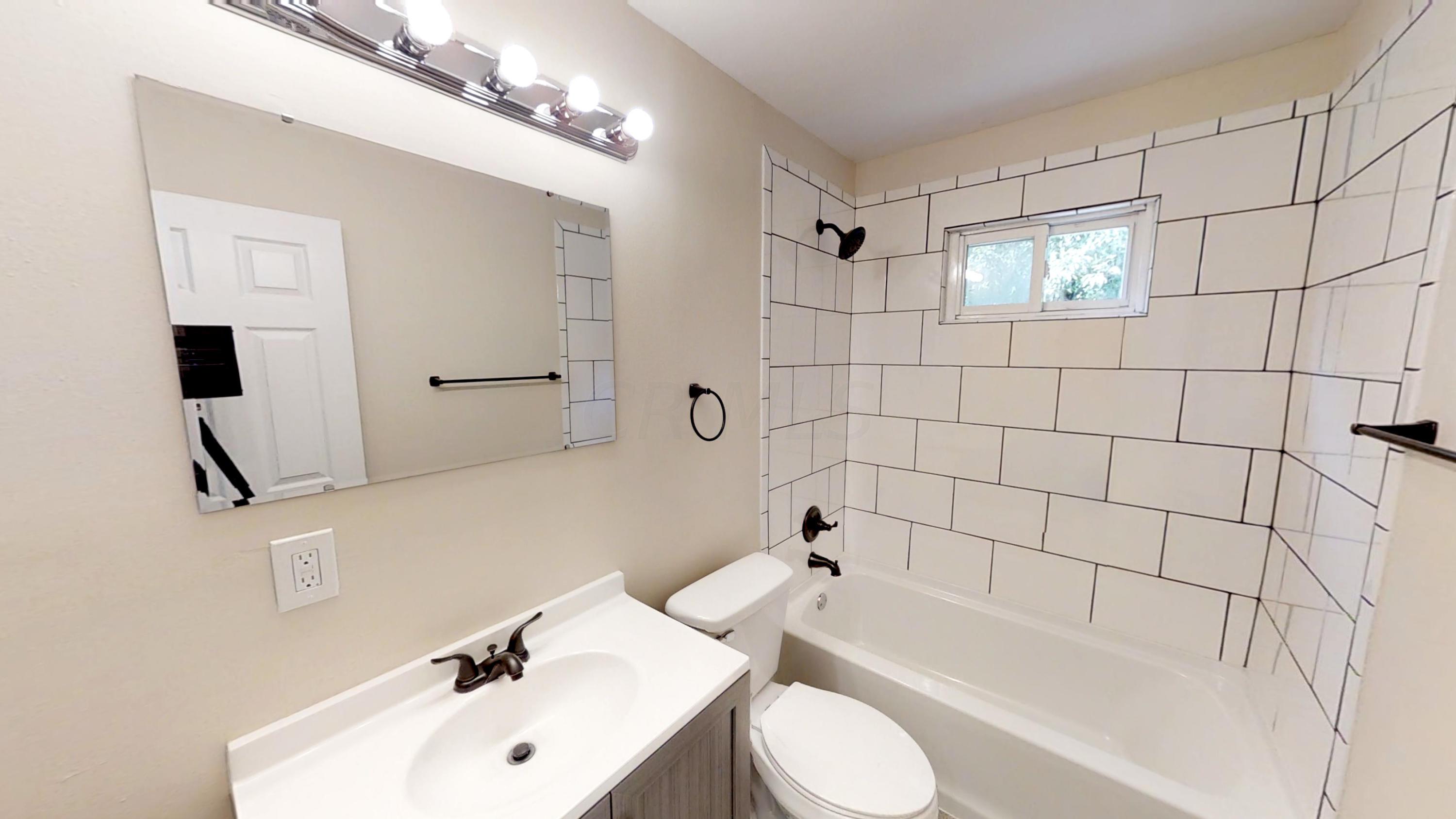 2239 Howey Road Columbus, OH 43211 - Photo 8 of 23 Gallery Image 8