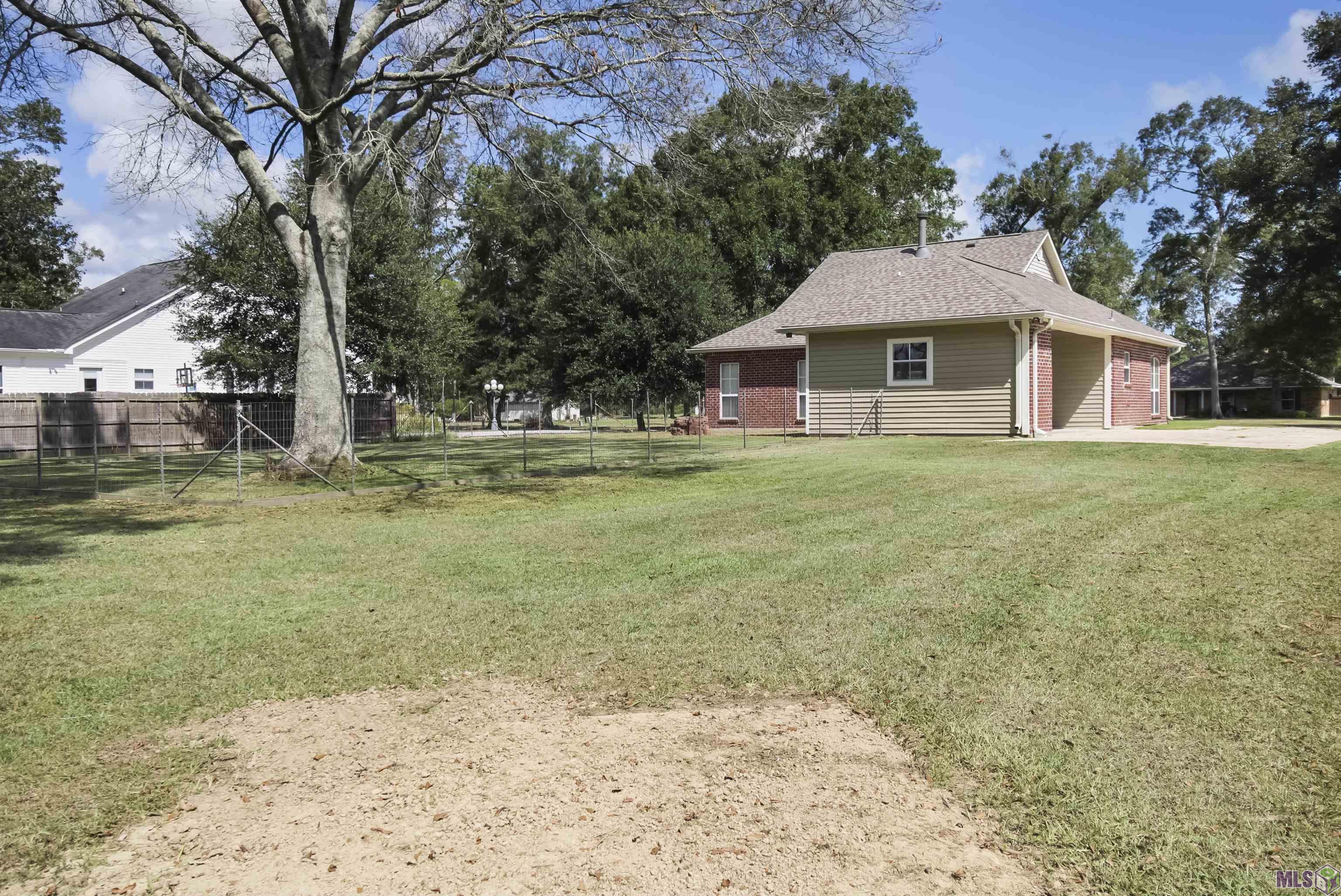 10480 Eagle Crest Road Denham Springs, LA 70726 - Photo 31 of 31 Gallery Image 31