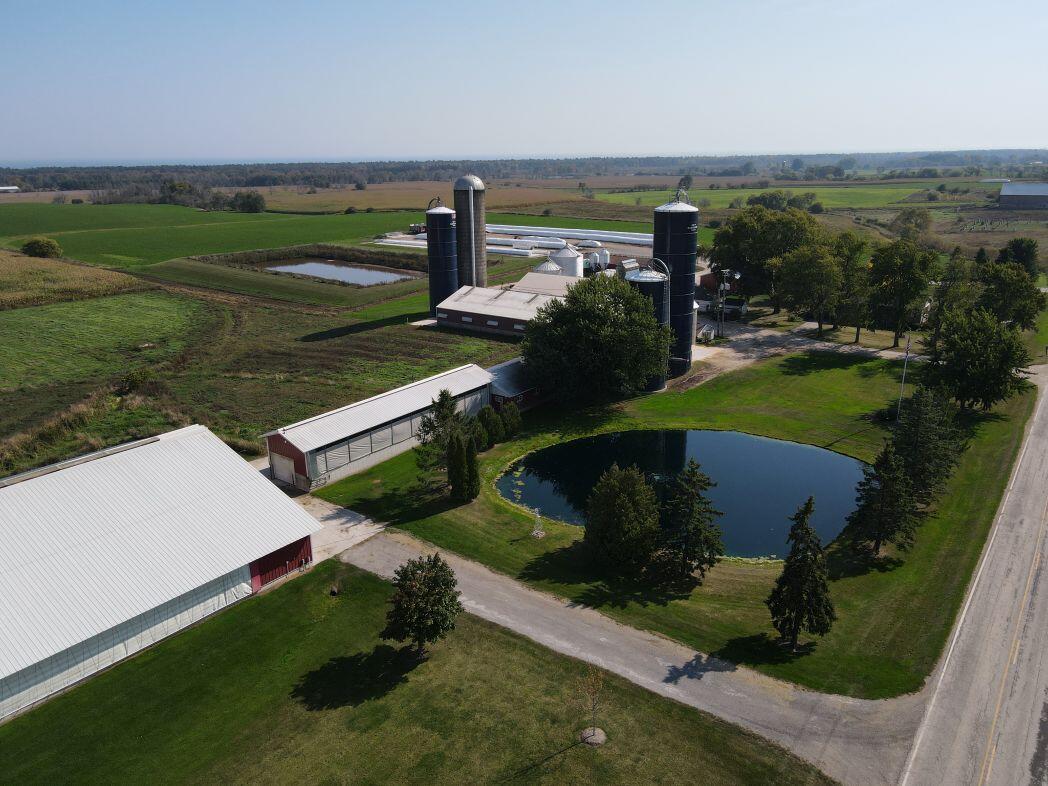 8223 Middle Road Oostburg, WI 53070 - Photo 3 of 74 DJI_0128