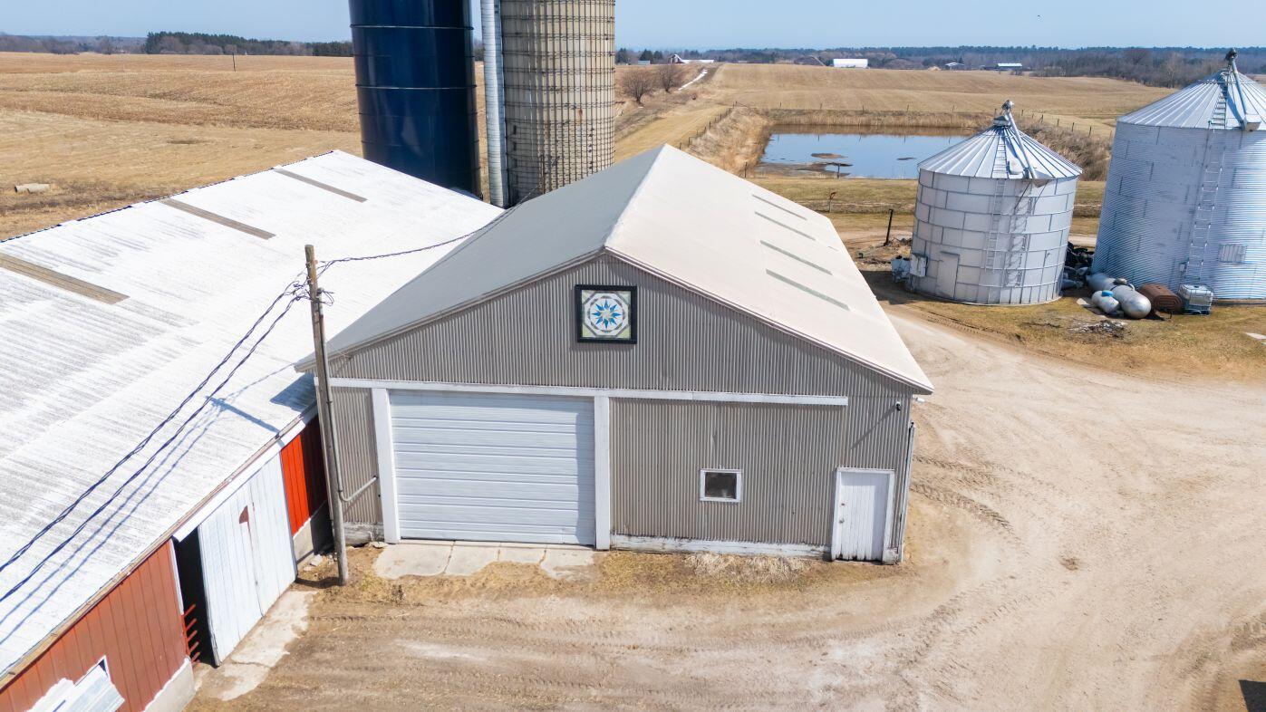 8223 Middle Road Oostburg, WI 53070 - Photo 34 of 74 DJI_20260330132911_0744_D