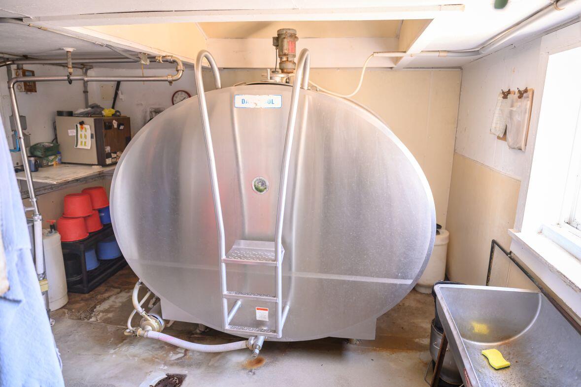 8223 Middle Road Oostburg, WI 53070 - Photo 46 of 74 DSC_4153