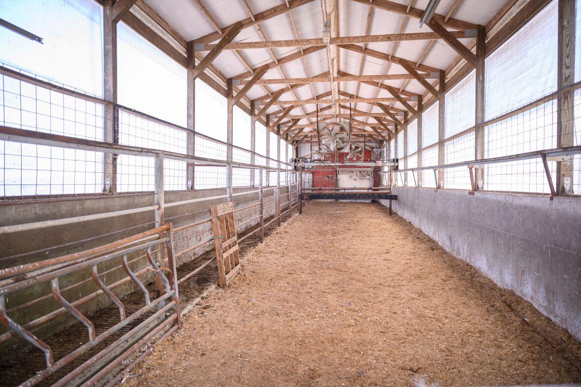 8223 Middle Road Oostburg, WI 53070 - Photo 56 of 74 DSC_4215