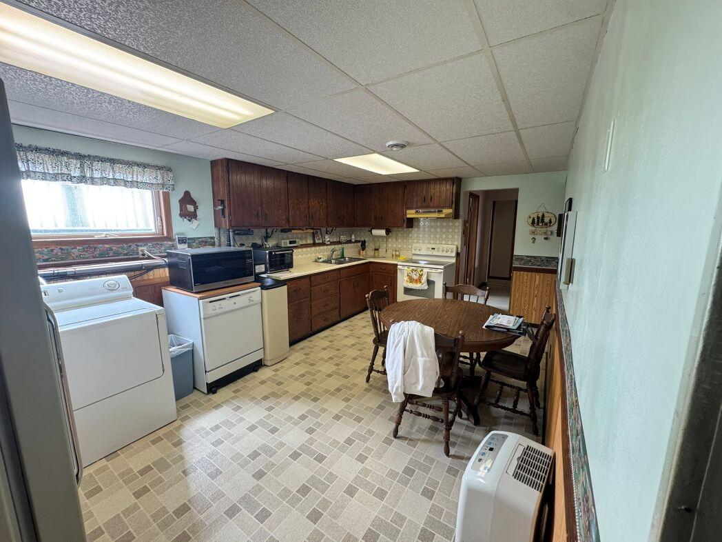 8223 Middle Road Oostburg, WI 53070 - Photo 72 of 74 IMG_8151