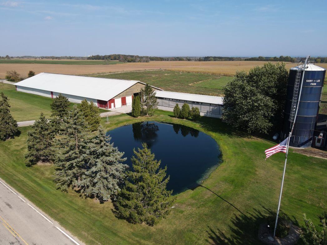 8223 Middle Road Oostburg, WI 53070 - Photo 8 of 74 DJI_0137
