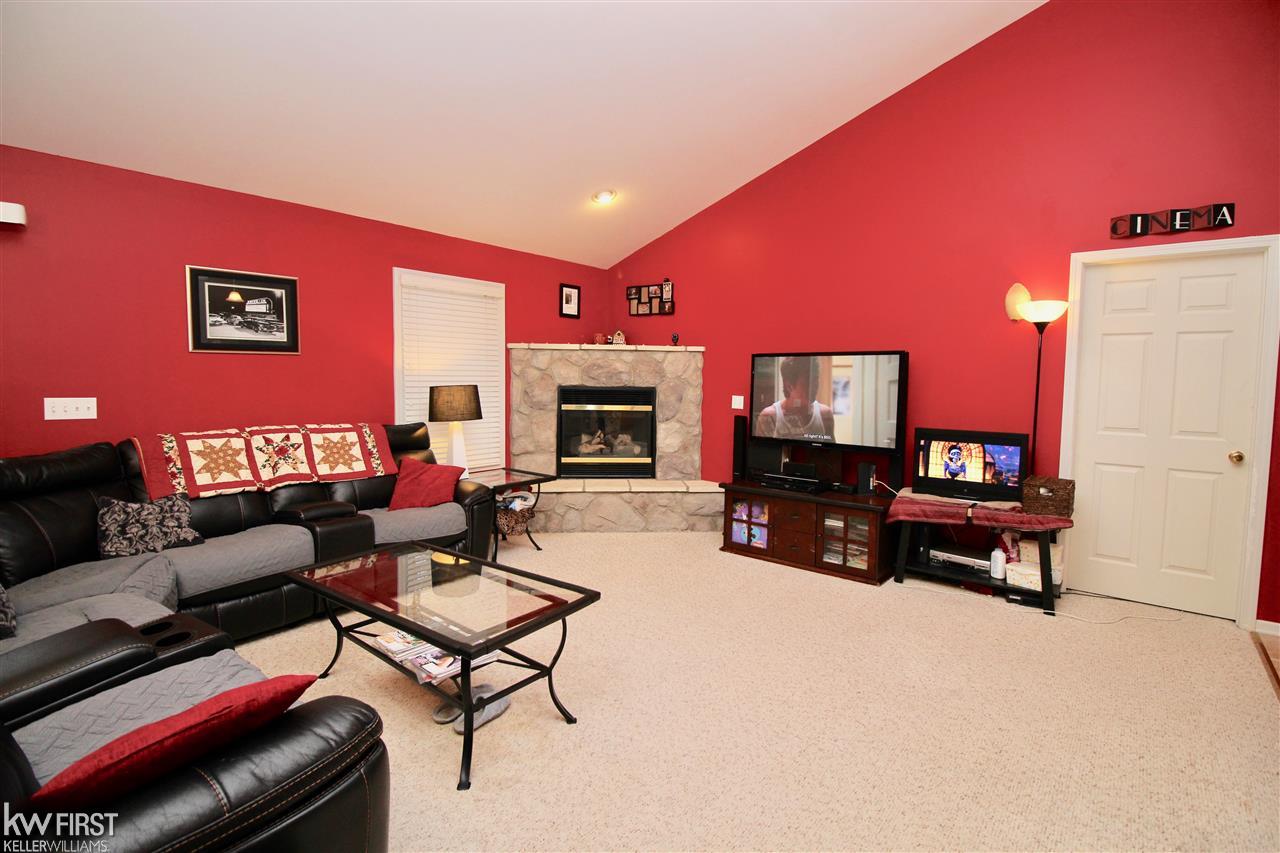 11200 Silver Lake Road Byron, MI 48418 - Photo 6 of 31