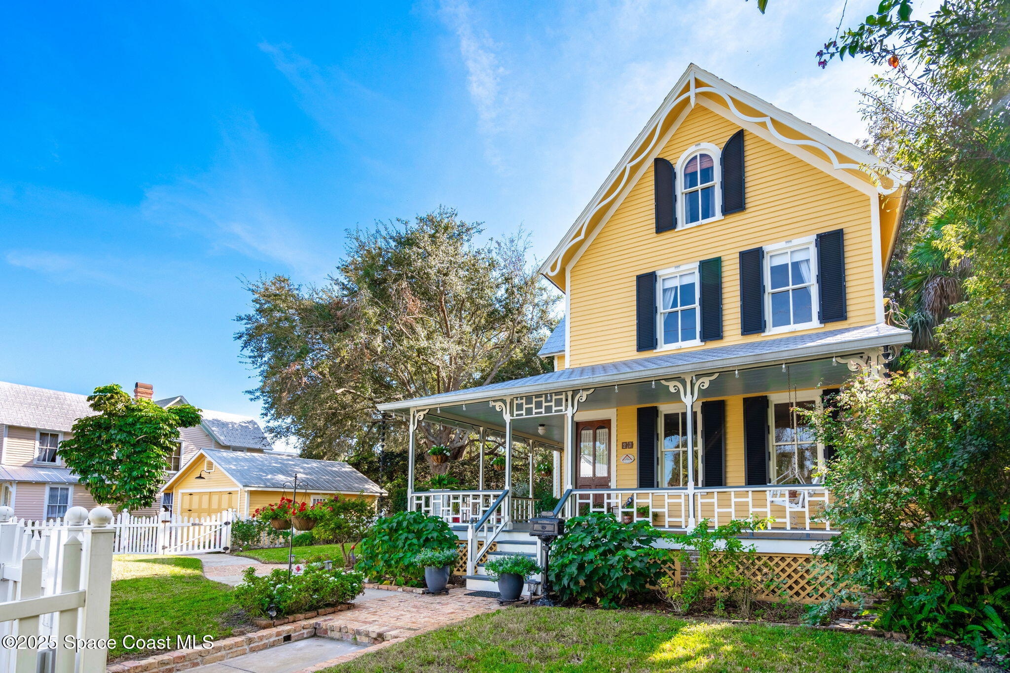 27 Barton Avenue Rockledge, FL 32955 - Photo 4 of 85 front 6