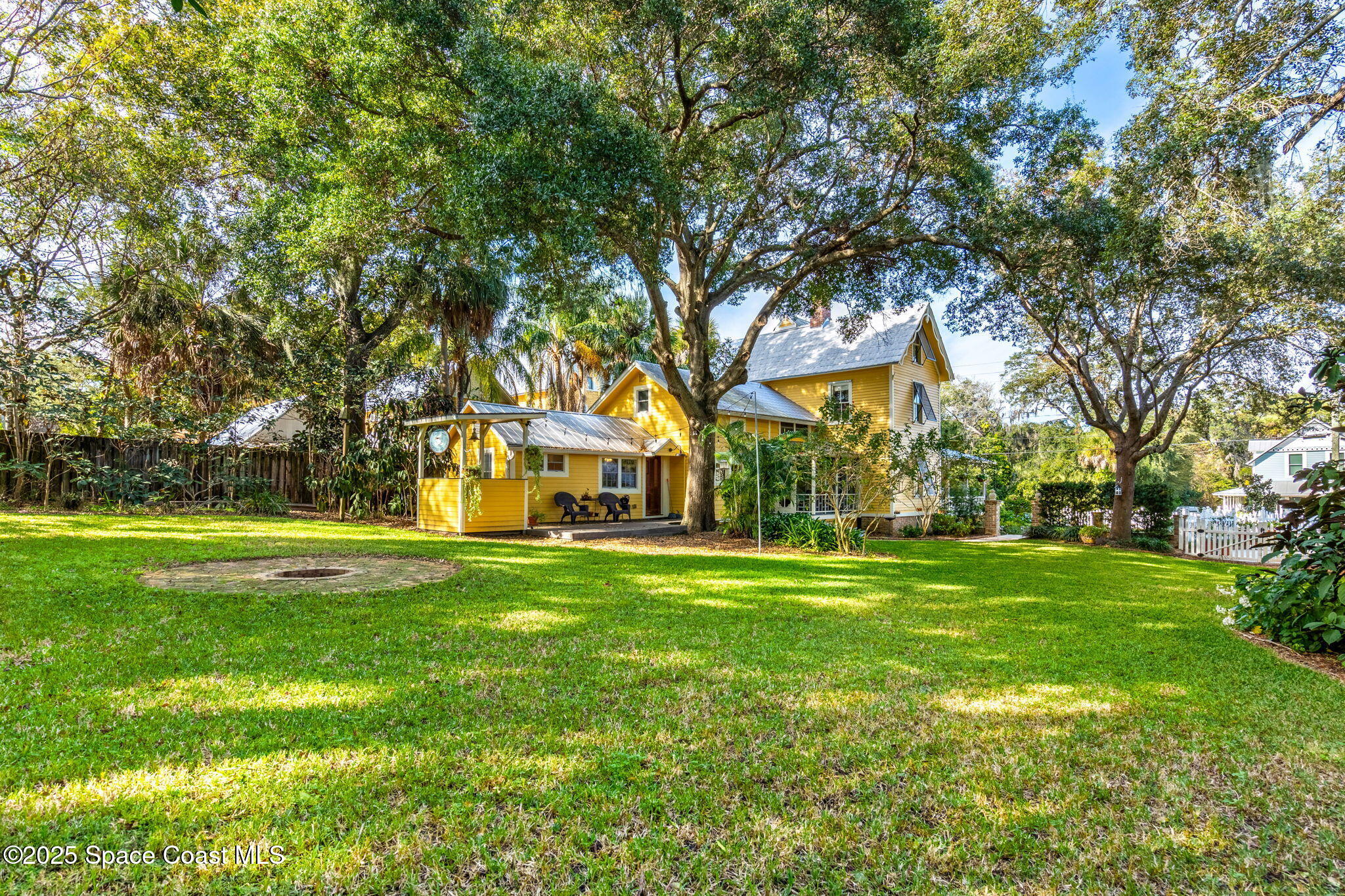 27 Barton Avenue Rockledge, FL 32955 - Photo 70 of 85 side yard 2