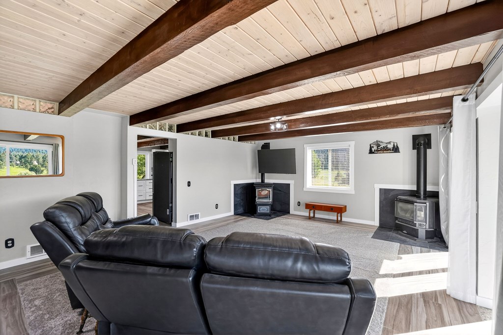 3390 Ridge Drive McCall, ID 83638 - Photo 13 of 48