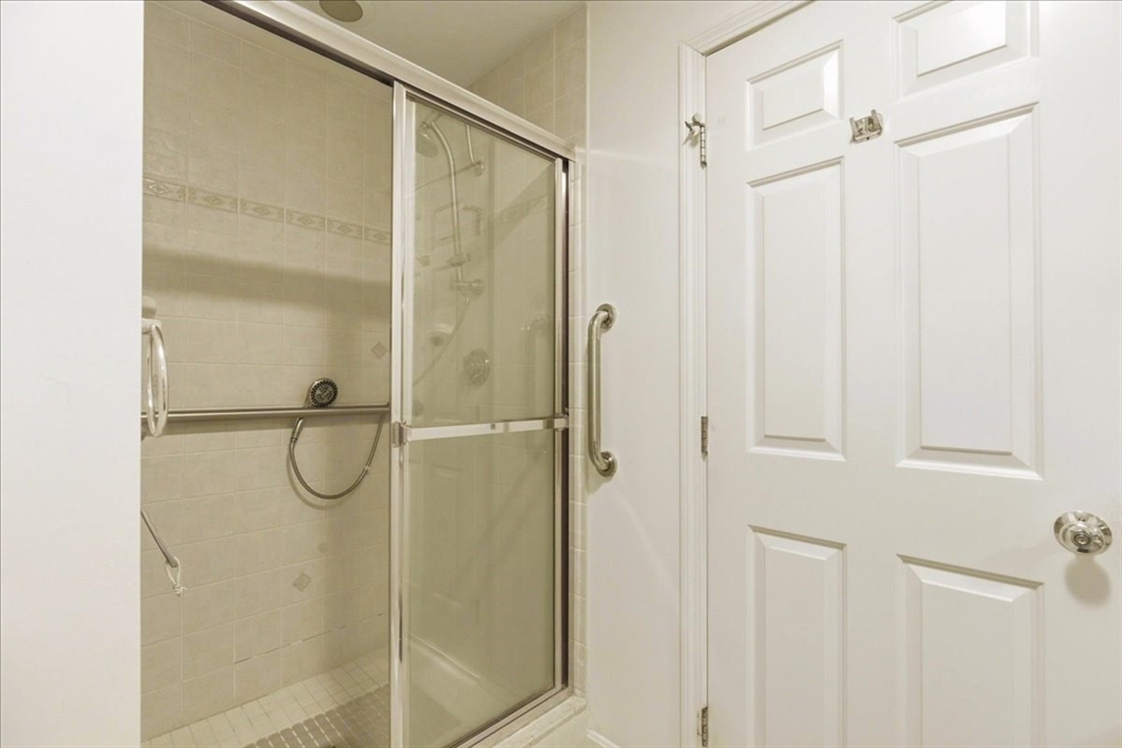 3 Oak View Terrace, Unit 3 Franklin, MA 02038 - Photo 20 of 40