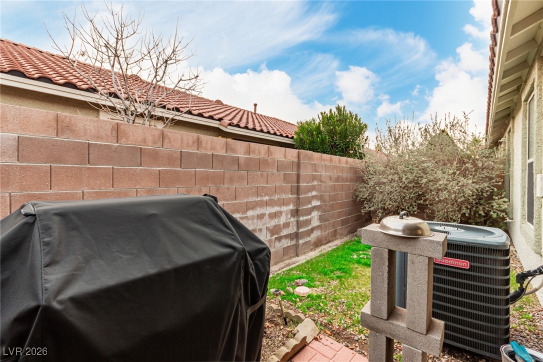 115 Tapatio Street Henderson, NV 89074 - Photo 25 of 31