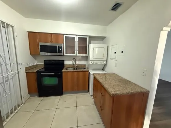 $2,075 | Liberty City, Miami, FL 33127