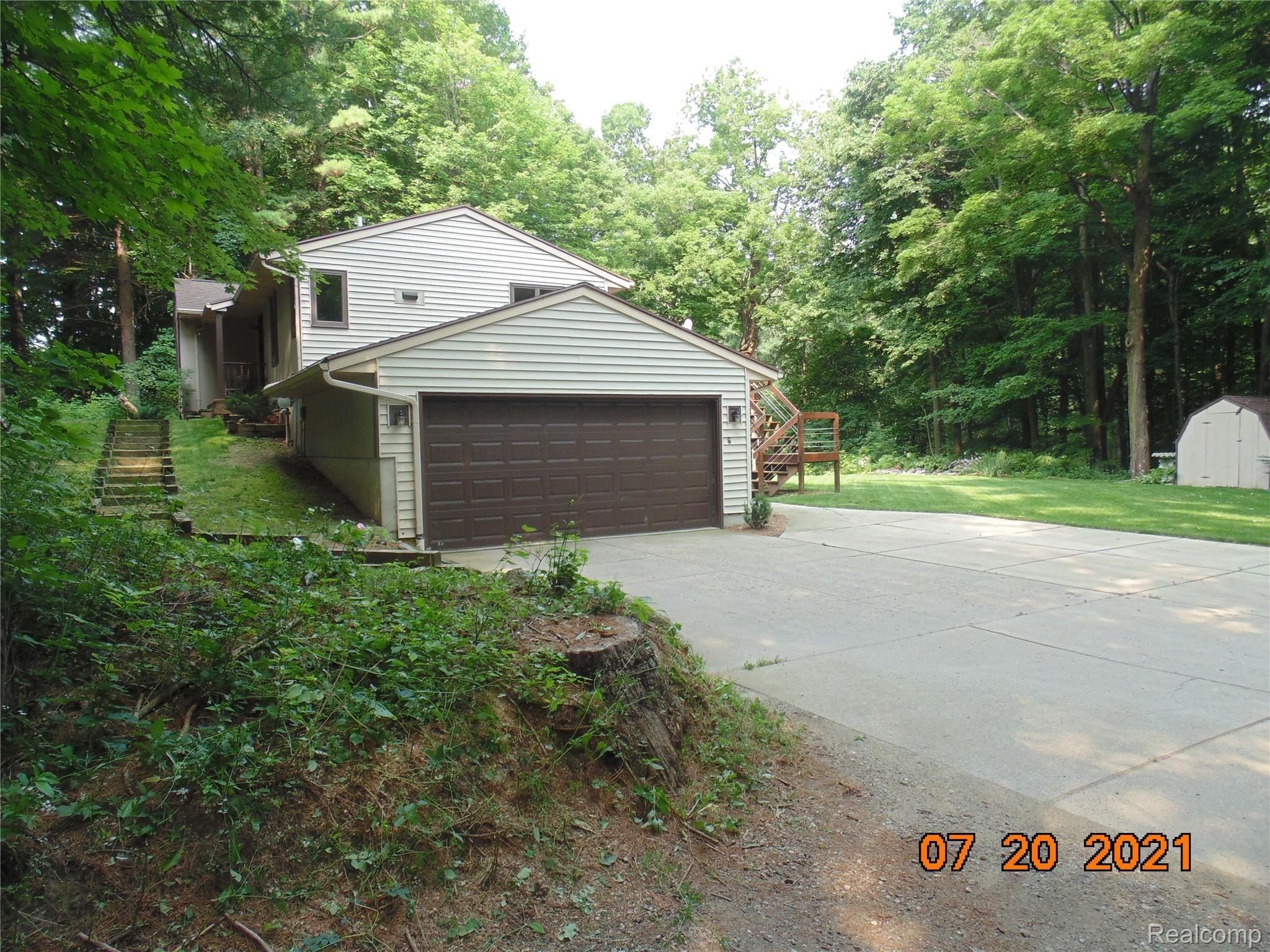5361 East Clark Road Bath, MI 48808 - Photo 23 of 28 DSC01706.JPG