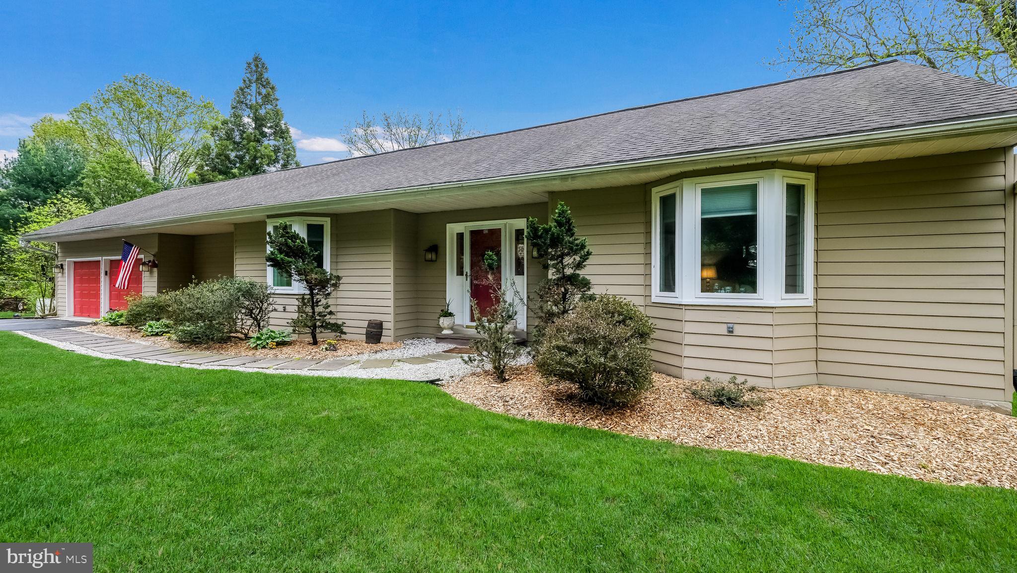 235 Painter Road Media, PA 19063 - Photo 3 of 59 Front door