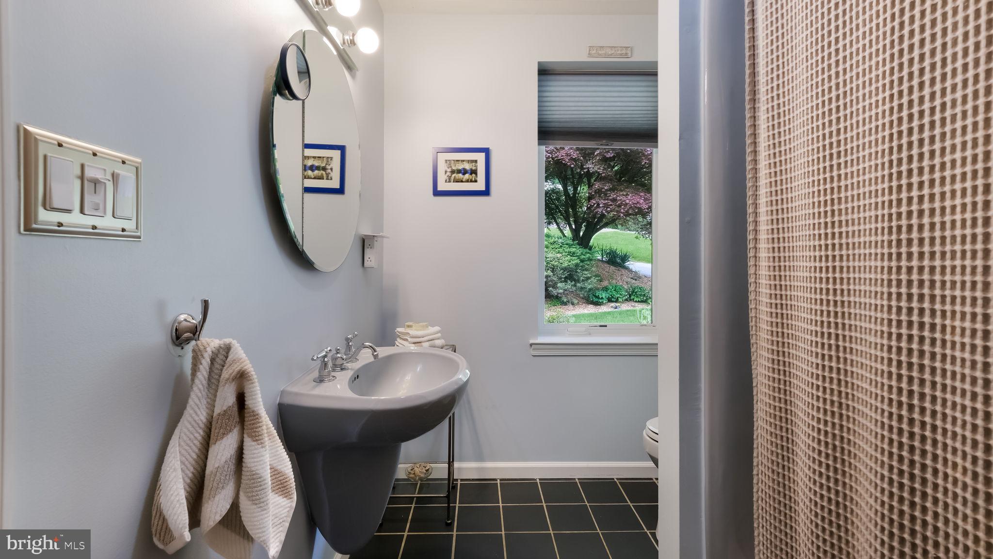 235 Painter Road Media, PA 19063 - Photo 36 of 59 2nd primary full bath