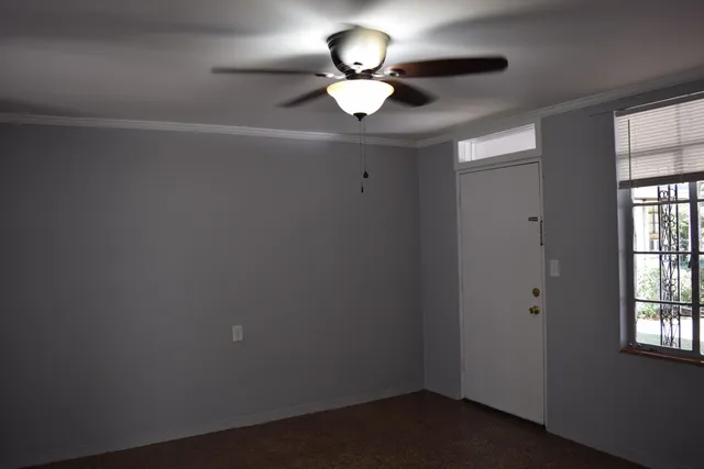 $950 | 165 North May Street, Unit 8, Southern Pines, NC 28387