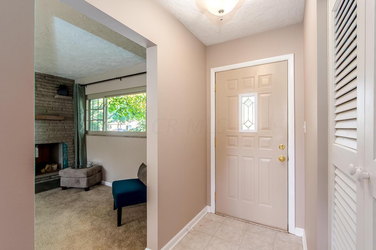 3001 Oldham Road Columbus, OH 43221 - Photo 2 of 28