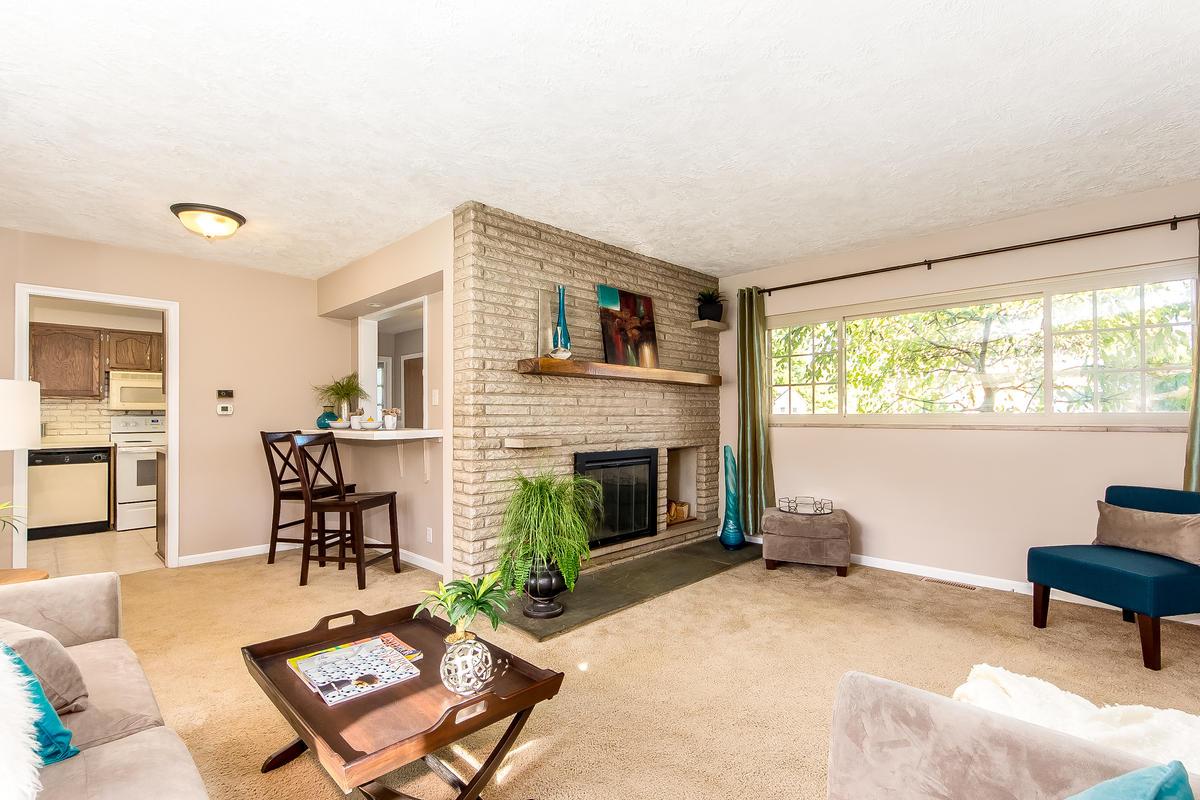 3001 Oldham Road Columbus, OH 43221 - Photo 6 of 28
