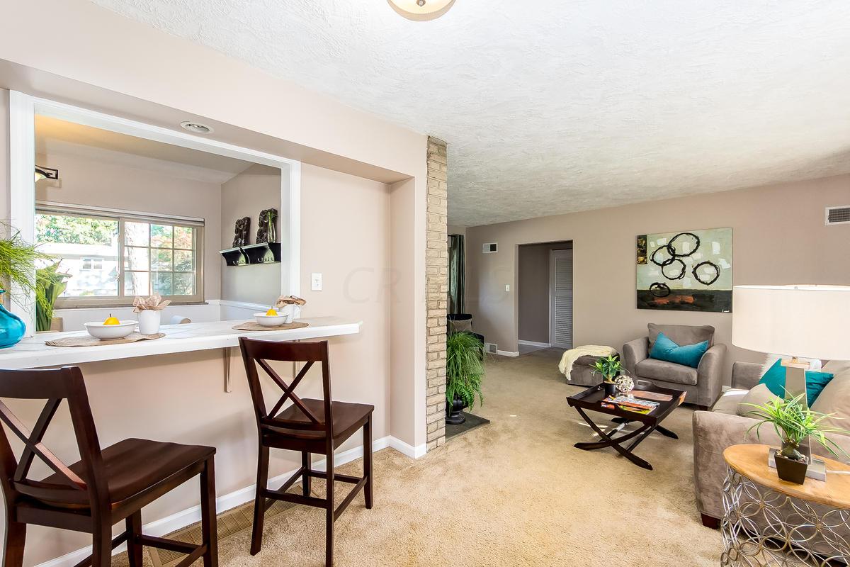 3001 Oldham Road Columbus, OH 43221 - Photo 8 of 28