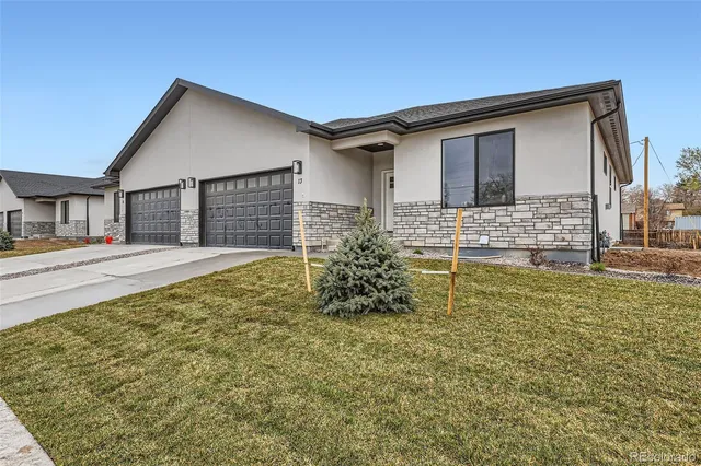 $729,950 | 21 South Gray Street, Lakewood, CO 80226
