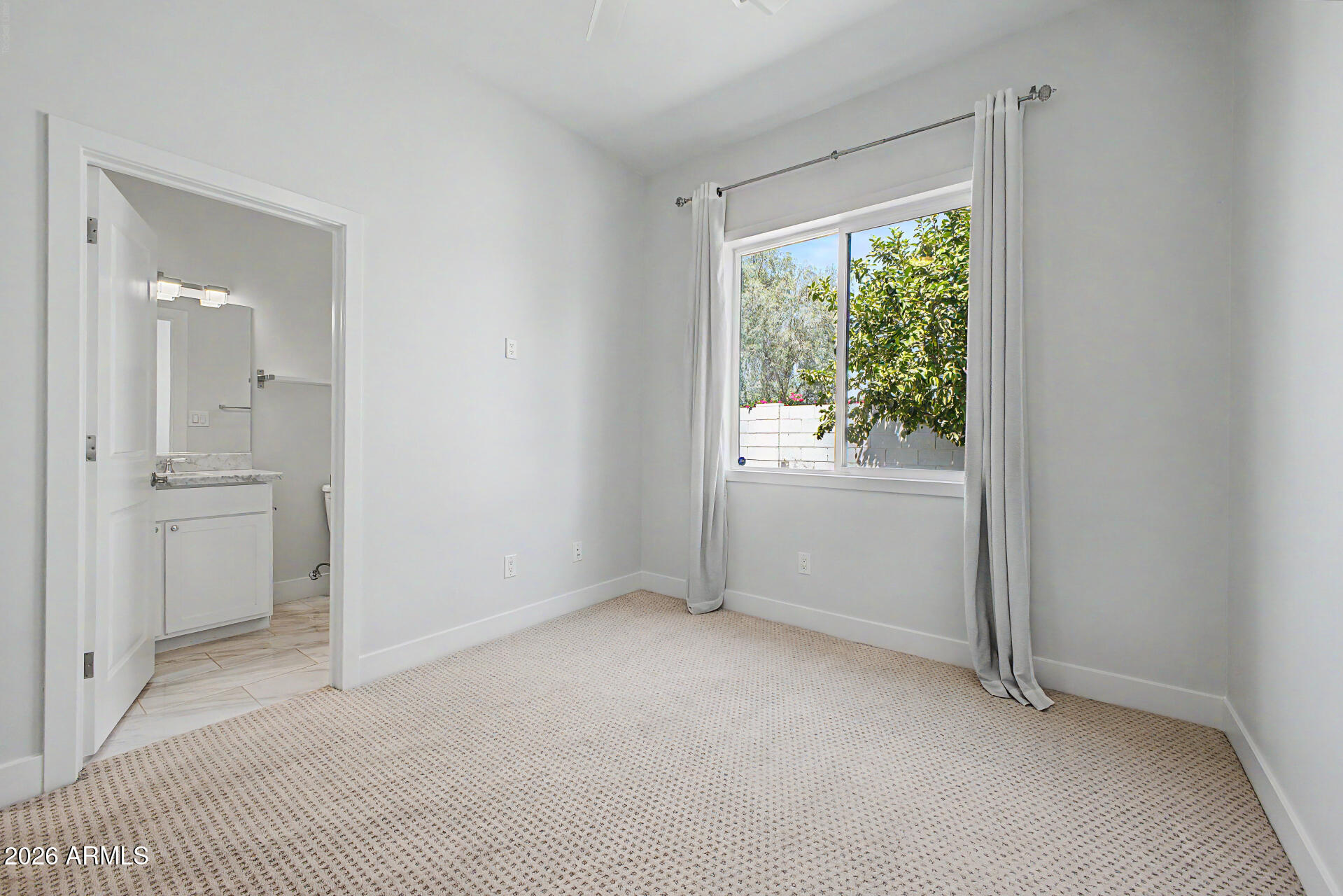 2245 East Cheery Lynn Road Phoenix, AZ 85016 - Photo 16 of 23 32 - Cheery Lynn