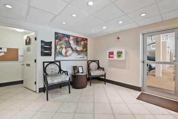 $599,000 | 1051 Hillsboro Mile, Unit 305E, Hillsboro Beach, FL 33064